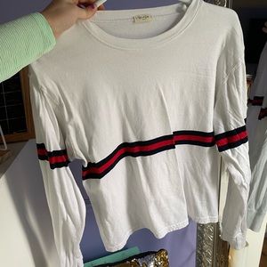 Brandy Melville Tops - Brandy Melville long sleeve Brandy Melville Tops - Brandy Melville long sleeve